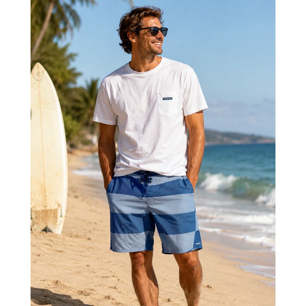 Patagonia Men's SZ 38 Minimalist Wavefarer Board Shorts Blue Striped 8"